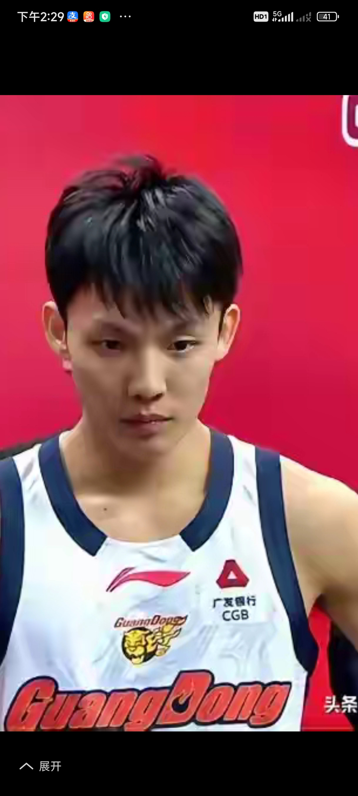 山东男篮主场大胜广东 奇兵许梦君三分神射助队